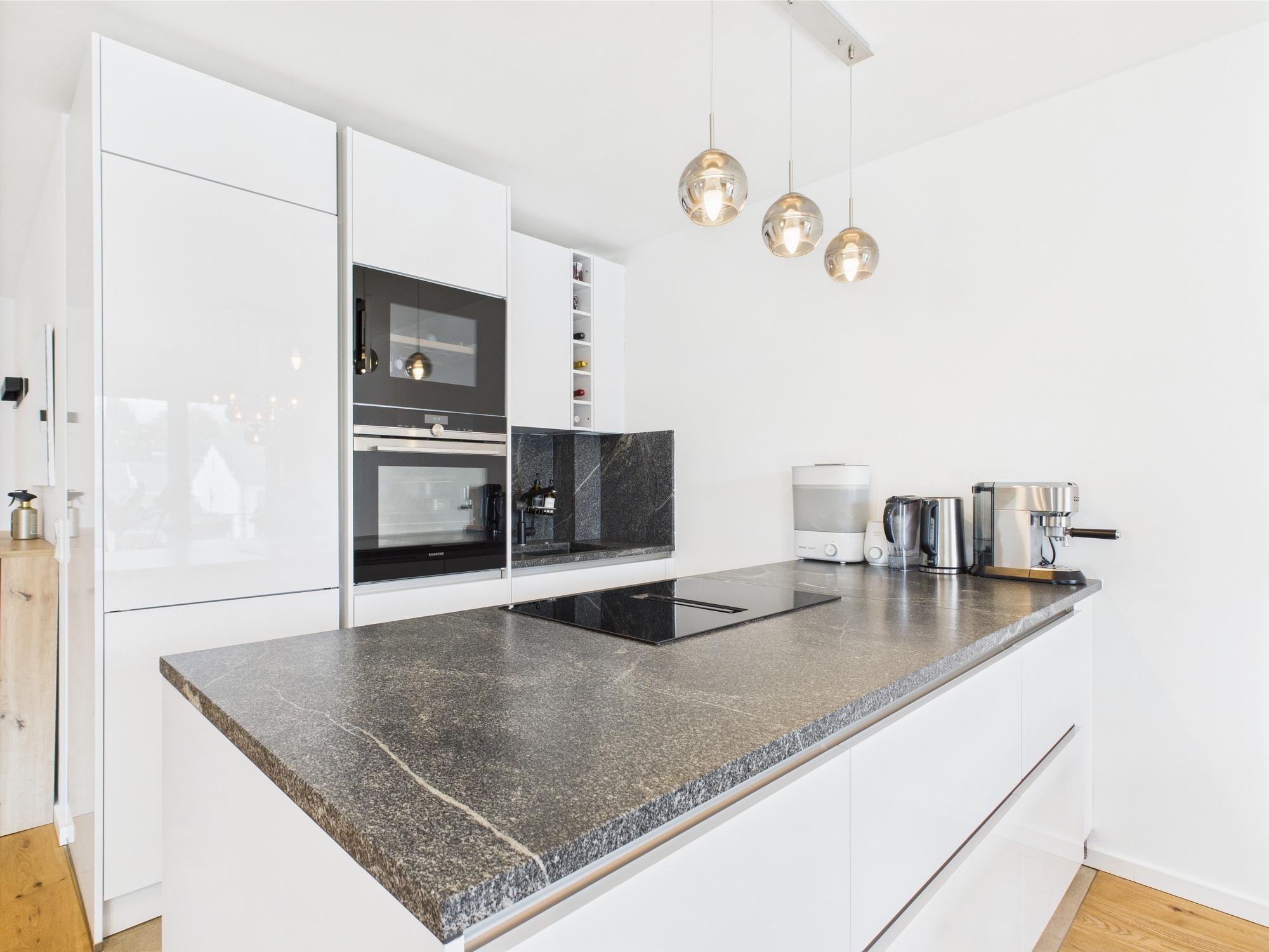 Moderne 3-Zimmer-Wohnung mit Balkon und zwei Bädern, 85570 Markt Schwaben, Etagenwohnung