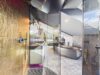 Symphonie der Wertarbeit! Die Private Suite über Rottach-Egern - Dampfbad mit Sicht in das Badezimmer