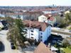 2-Zimmer-Dachgeschosswohnung mit offenem Wohnkonzept - Wohnanlage mit Blick über das Viertel