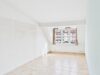 Haidhausen: Stilvolle Altbauwohnung mit Süd-Balkon, Aufzug & großem Entwicklungspotenzial - Extra Wohnbereich/ zweites Zimmer
