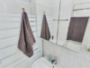 Wohnen mit Weitblick: Attraktive 3-Zimmer-Wohnung mit umlaufendem Balkon in bester Lage von Planegg - Badezimmer
