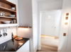 Wohnen mit Weitblick: Attraktive 3-Zimmer-Wohnung mit umlaufendem Balkon in bester Lage von Planegg - Küche